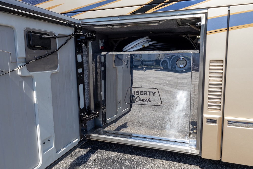 2009 Prevost  Liberty H3-45 For Sale