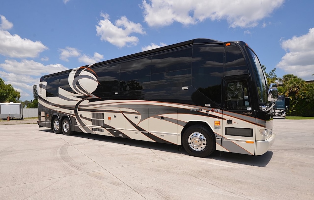 2009 Prevost Liberty  H3-45 For Sale