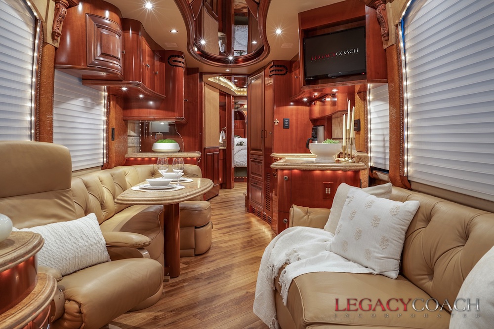 2009 Prevost Liberty XLII For Sale