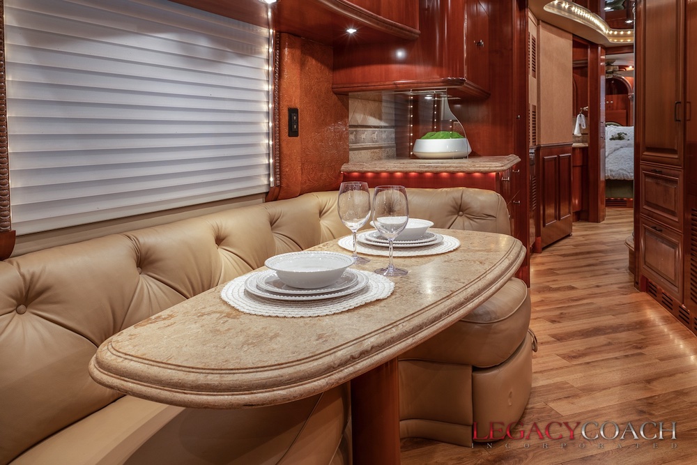 2009 Prevost Liberty XLII For Sale