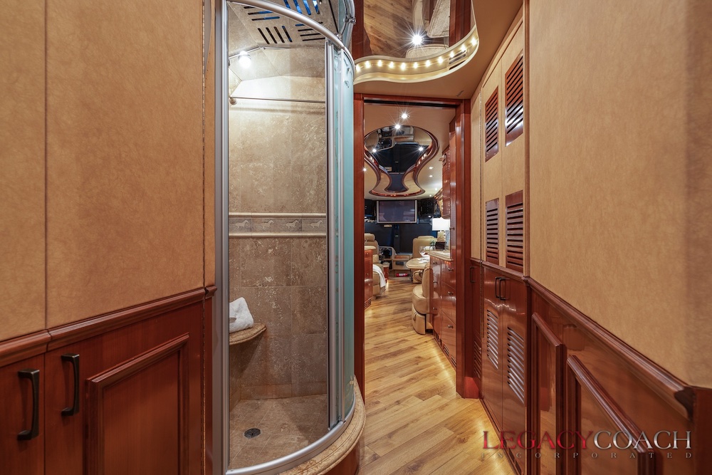 2009 Prevost Liberty XLII For Sale