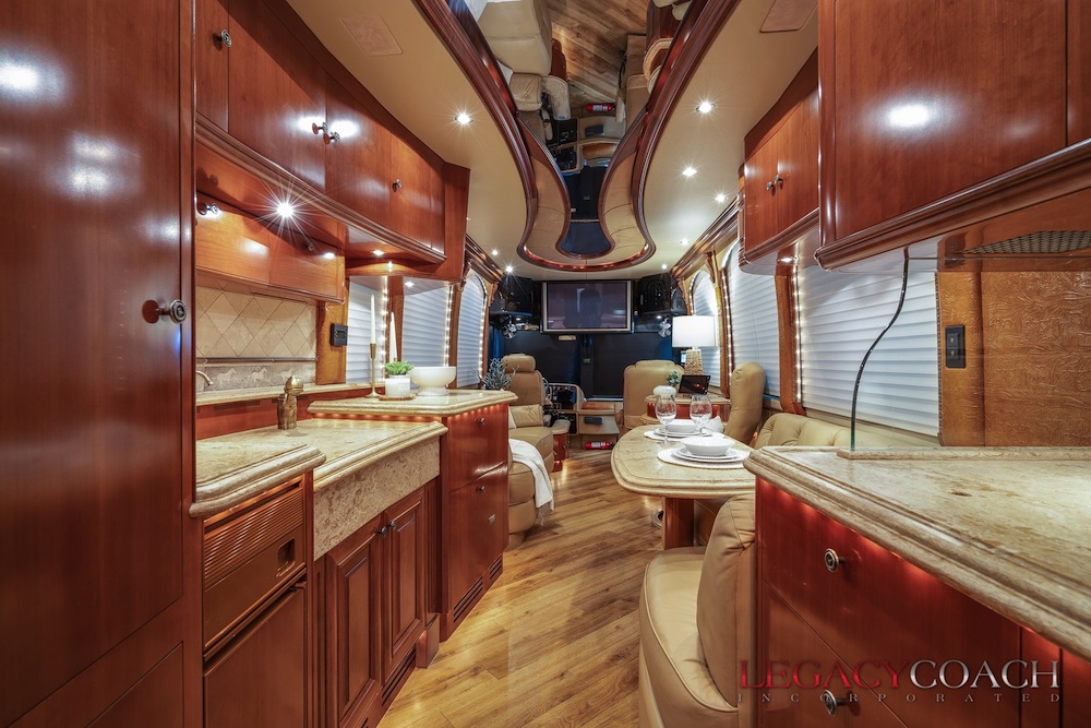 2009 Prevost Liberty XLII For Sale