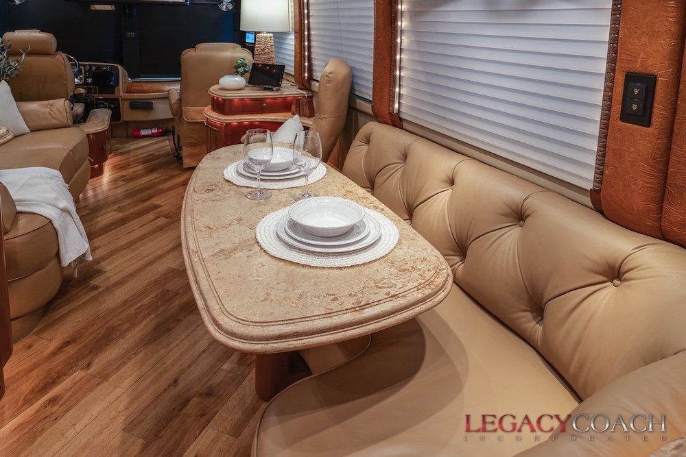 2009 Prevost Liberty XLII For Sale