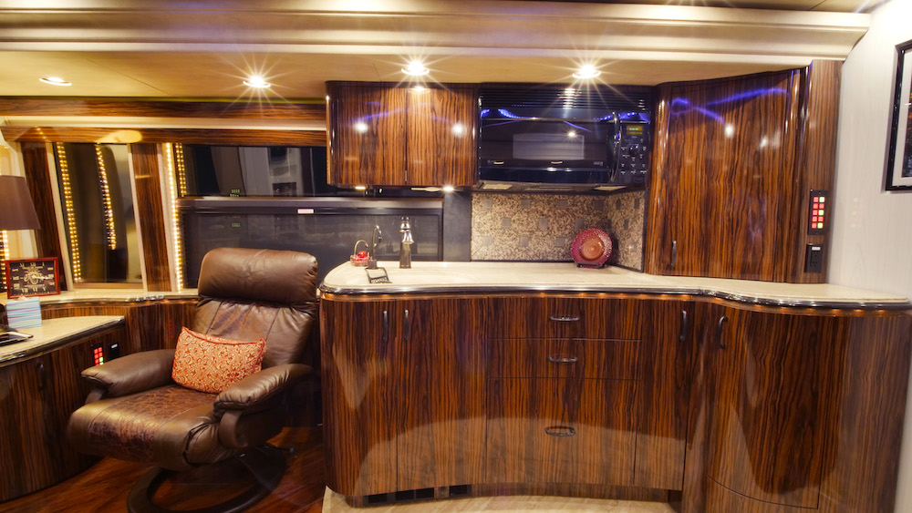 2009 Prevost Marathon H3-45 For Sale