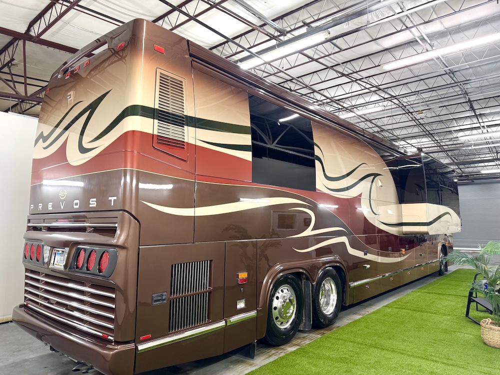2009 Prevost Marathon H3-45 For Sale