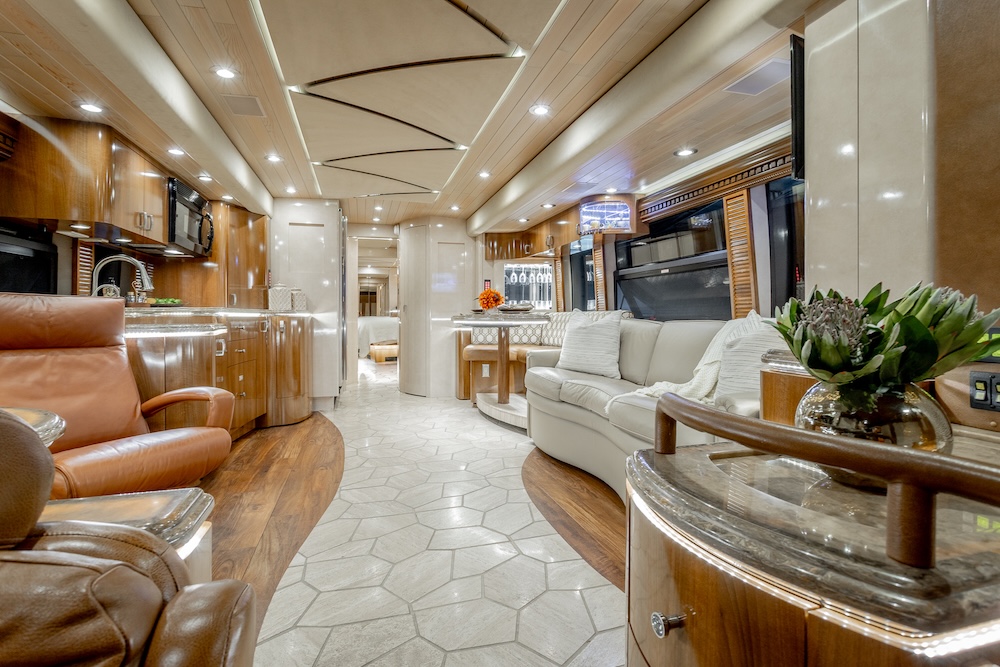 2009 Prevost Marathon H3-45 For Sale