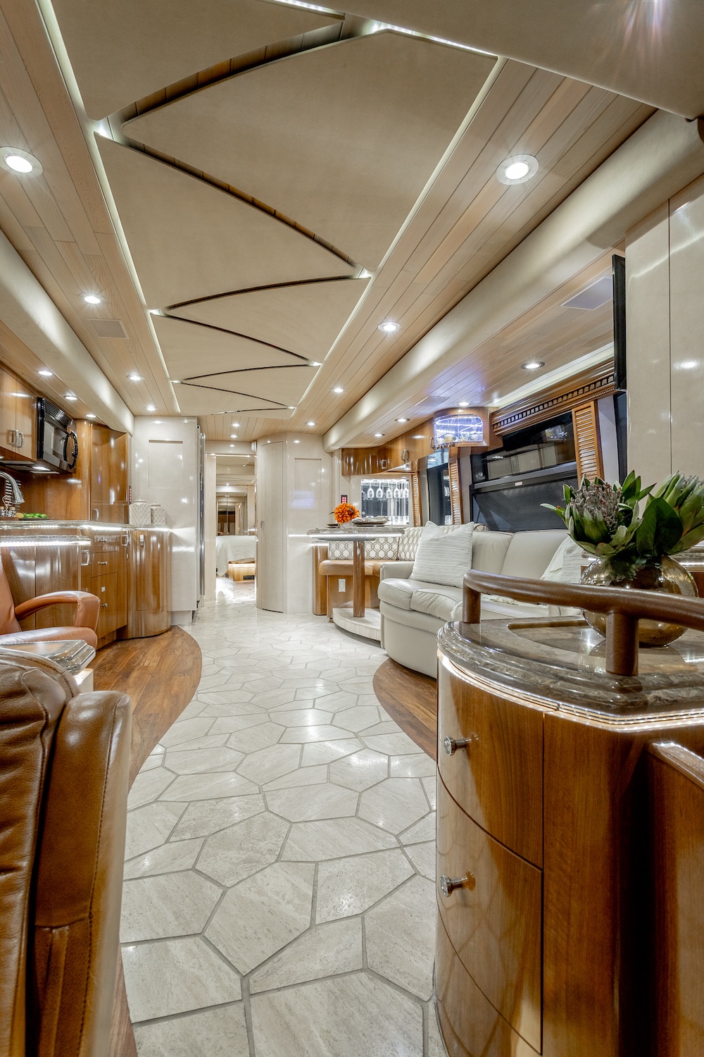 2009 Prevost Marathon H3-45 For Sale