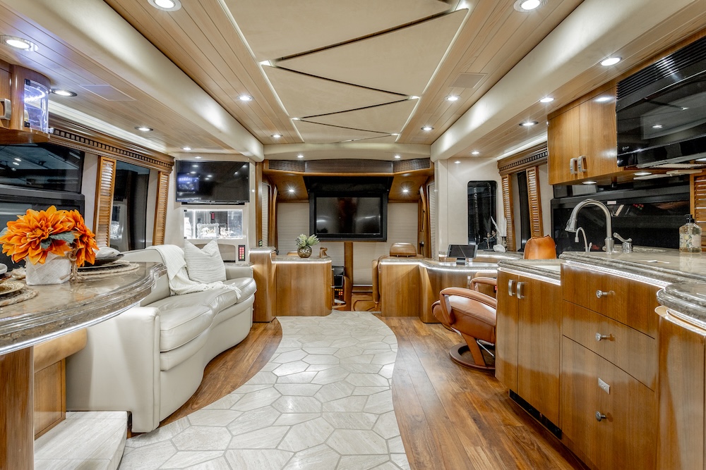 2009 Prevost Marathon H3-45 For Sale