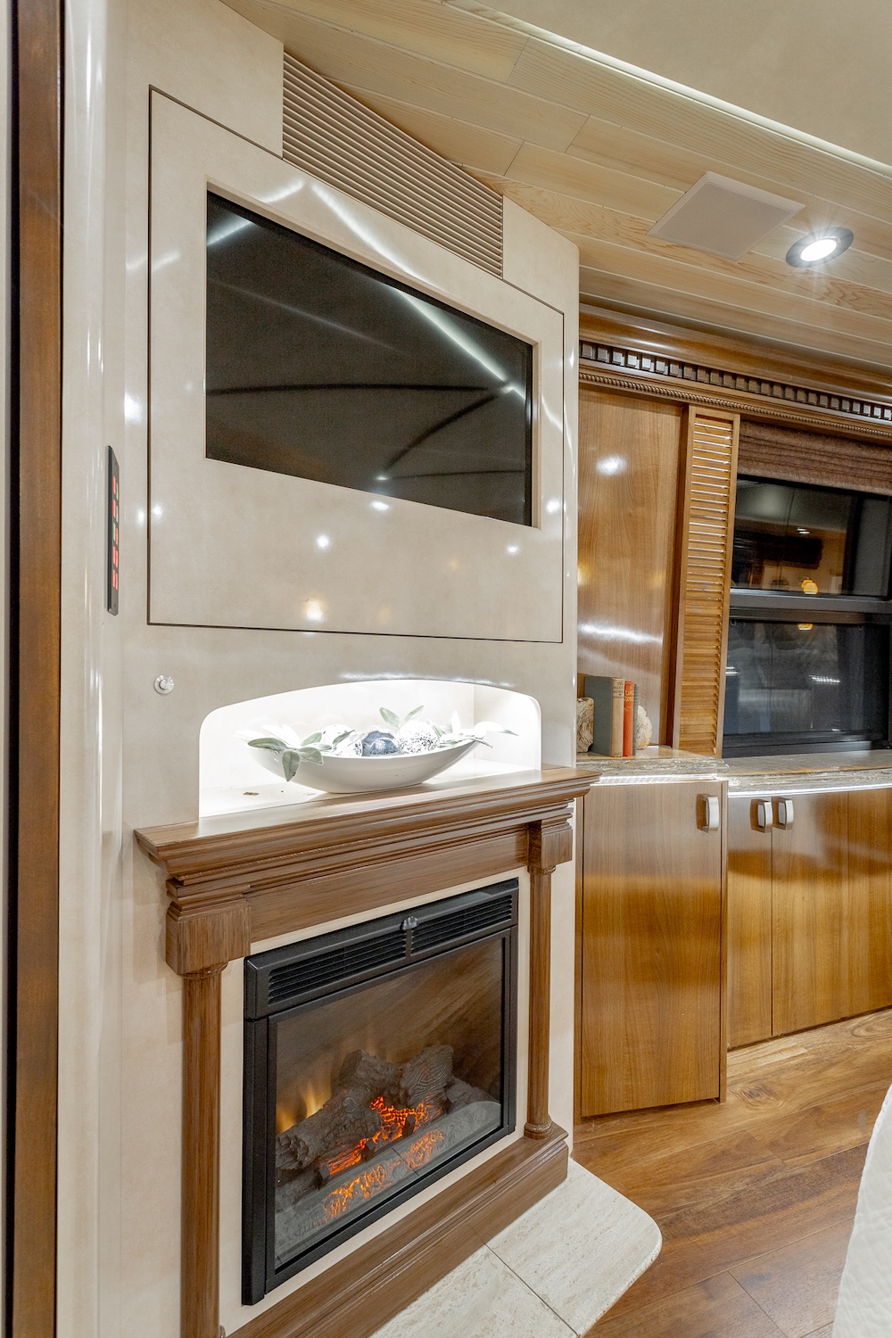 2009 Prevost Marathon H3-45 For Sale