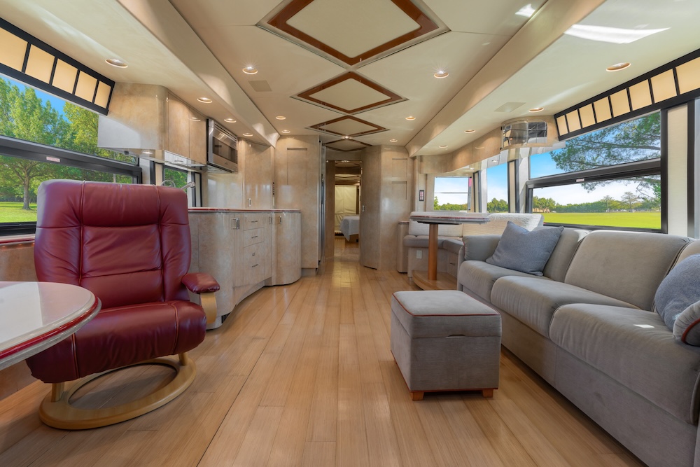 2009 Prevost Marathon H3-45 For Sale