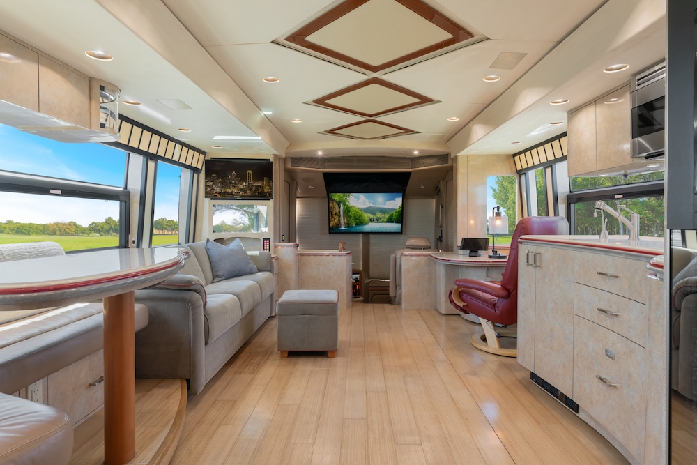 2009 Prevost Marathon H3-45 For Sale