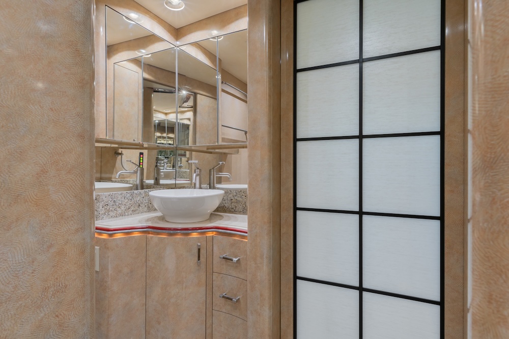 2009 Prevost Marathon H3-45 For Sale