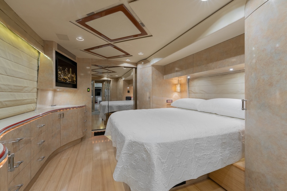 2009 Prevost Marathon H3-45 For Sale