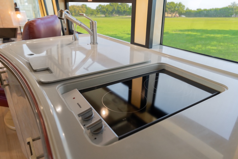 2009 Prevost Marathon H3-45 For Sale