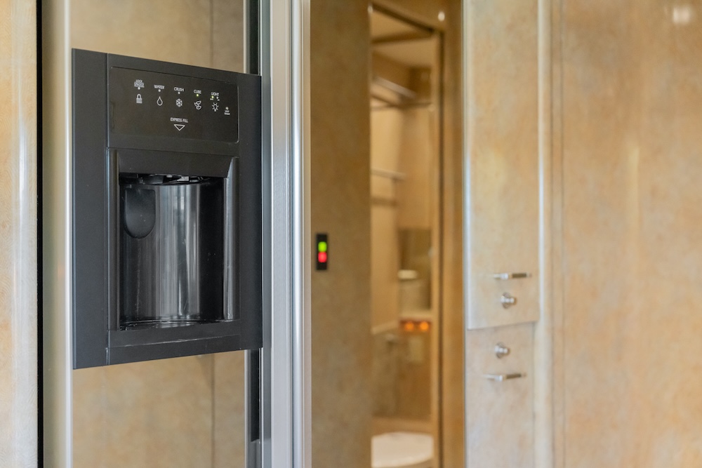 2009 Prevost Marathon H3-45 For Sale