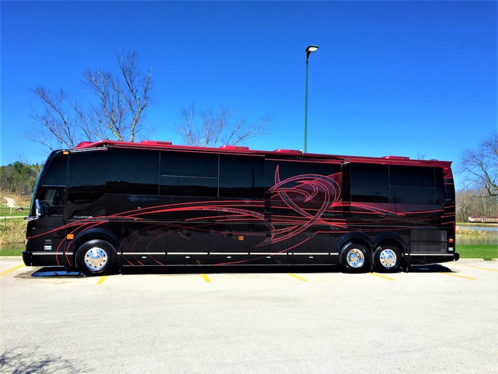 2009 Prevost Millennium H3-45 For Sale