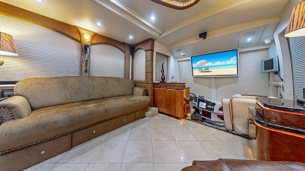 2009 Prevost Millennium  H3-45 For Sale