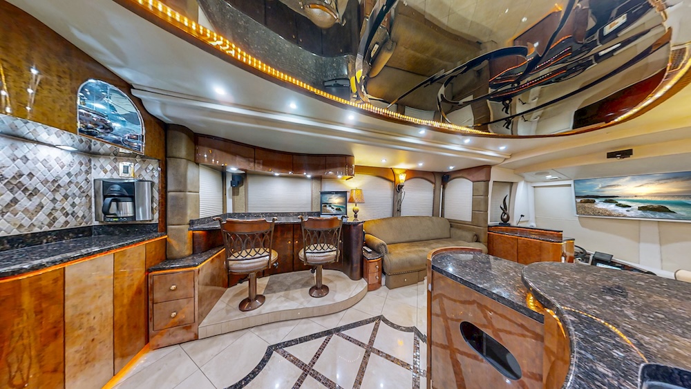 2009 Prevost Millennium  H3-45 For Sale
