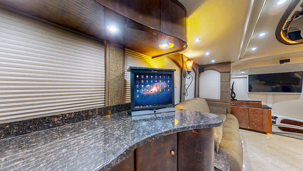 2009 Prevost Millennium  H3-45 For Sale