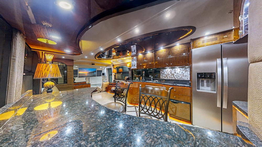2009 Prevost Millennium  H3-45 For Sale