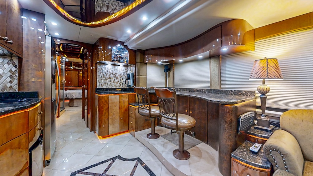 2009 Prevost Millennium  H3-45 For Sale