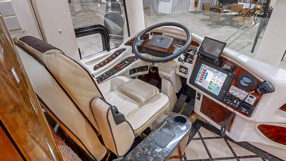 2009 Prevost Millennium  H3-45 For Sale