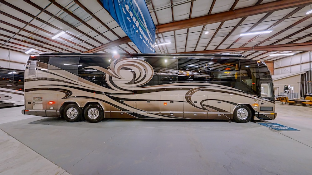 2009 Prevost Millennium  H3-45 For Sale