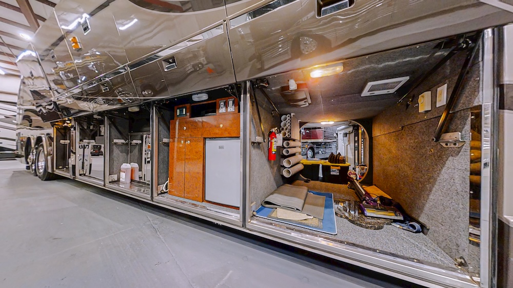 2009 Prevost Millennium  H3-45 For Sale