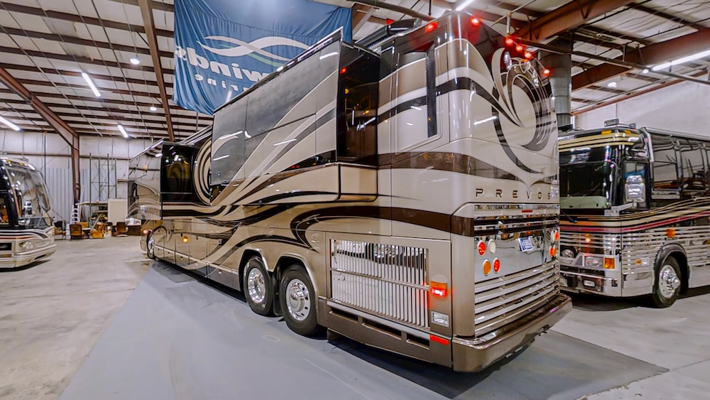2009 Prevost Millennium  H3-45 For Sale