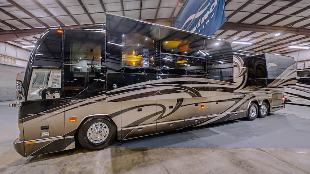 2009 Prevost Millennium  H3-45 For Sale