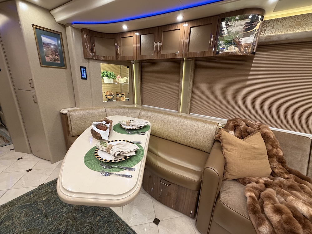 2019 Prevost  H3-45 For Sale