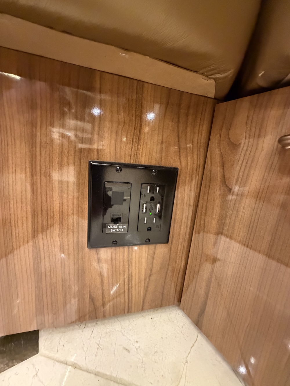 2019 Prevost  H3-45 For Sale