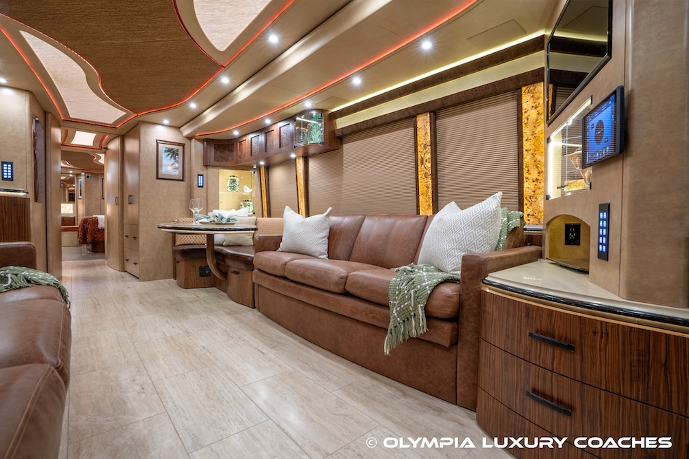 2019 Prevost Marathon  H3-45 For Sale
