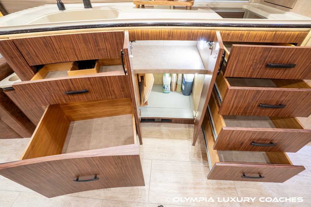 2019 Prevost Marathon  H3-45 For Sale