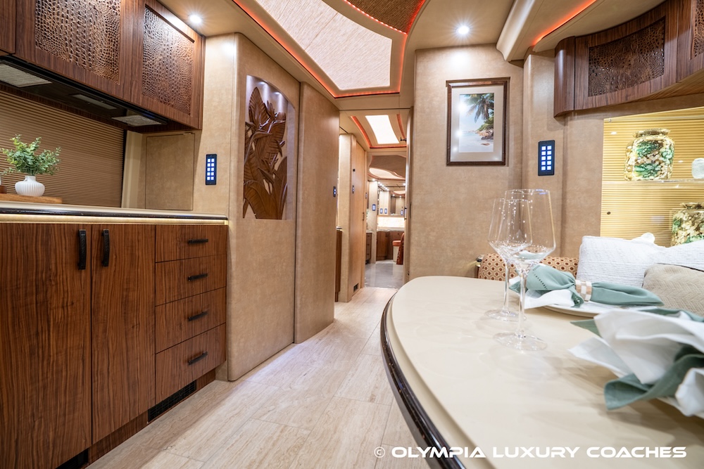2019 Prevost Marathon  H3-45 For Sale