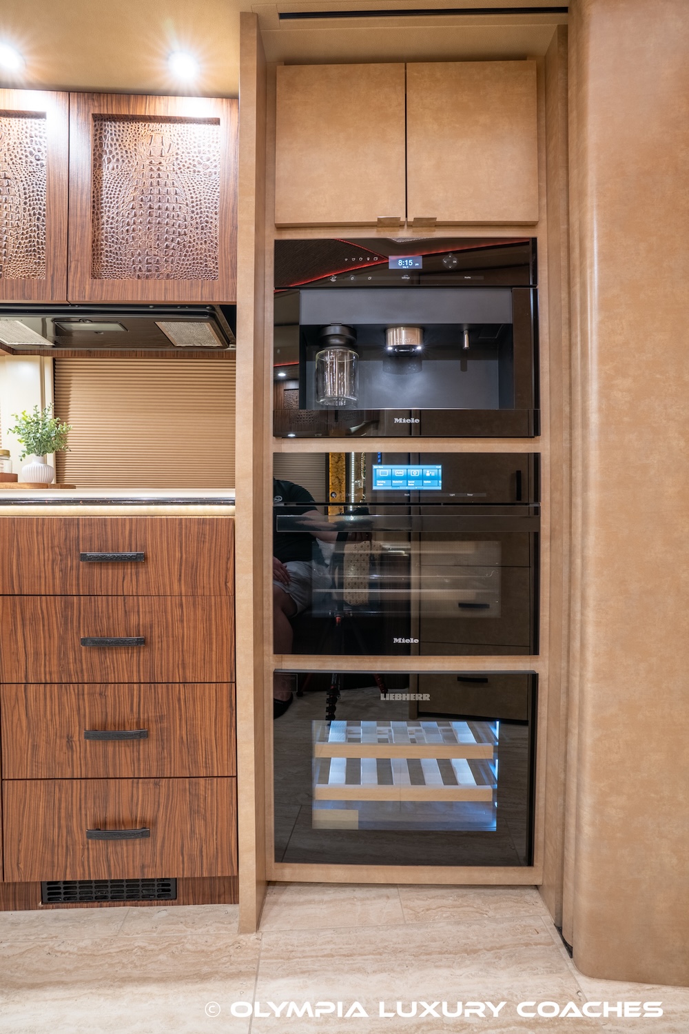 2019 Prevost Marathon  H3-45 For Sale
