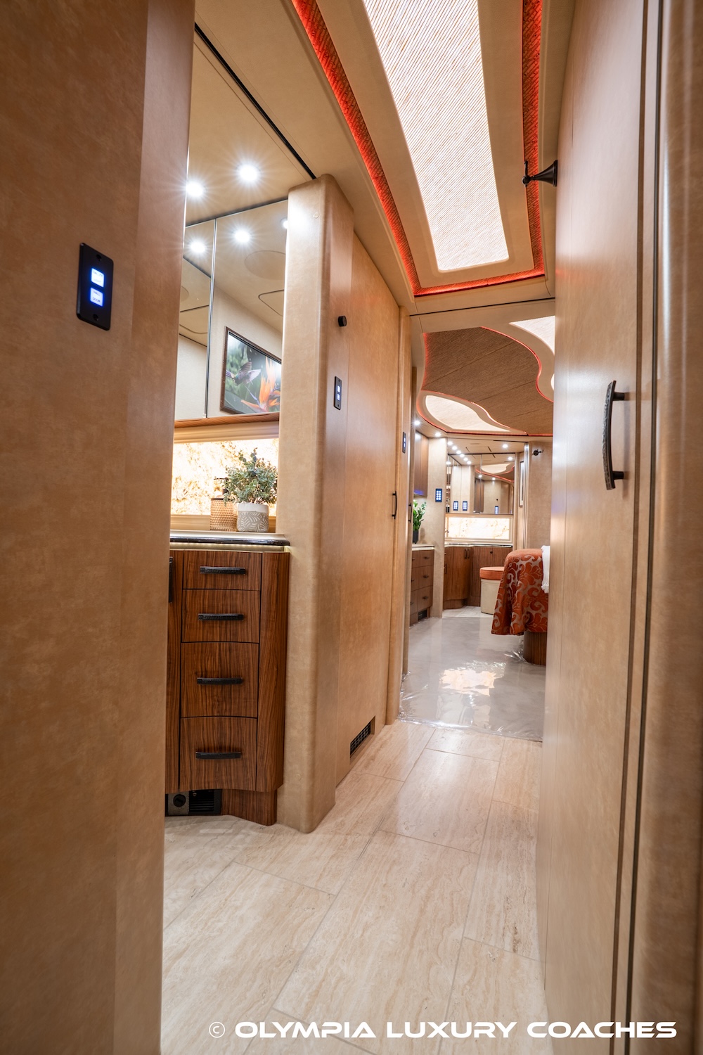 2019 Prevost Marathon  H3-45 For Sale