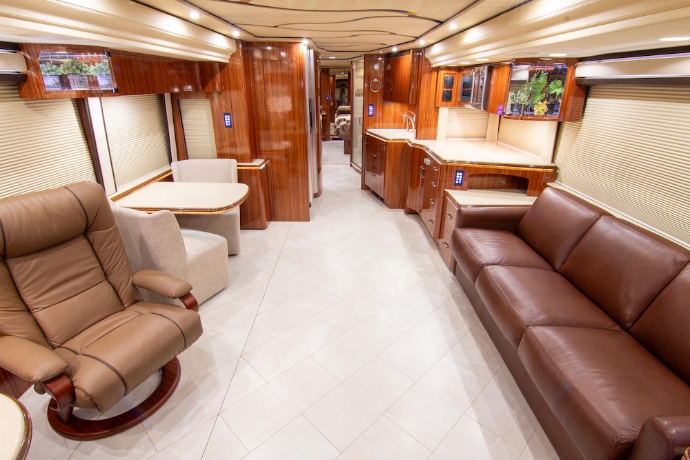 2010 Prevost Marathon H3-45 For Sale