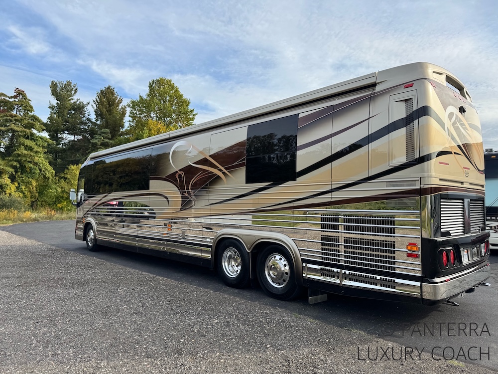 2010 Prevost Marathon XLII For Sale