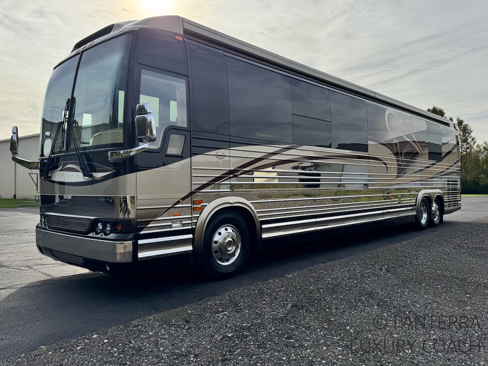 2010 Prevost Marathon XLII For Sale