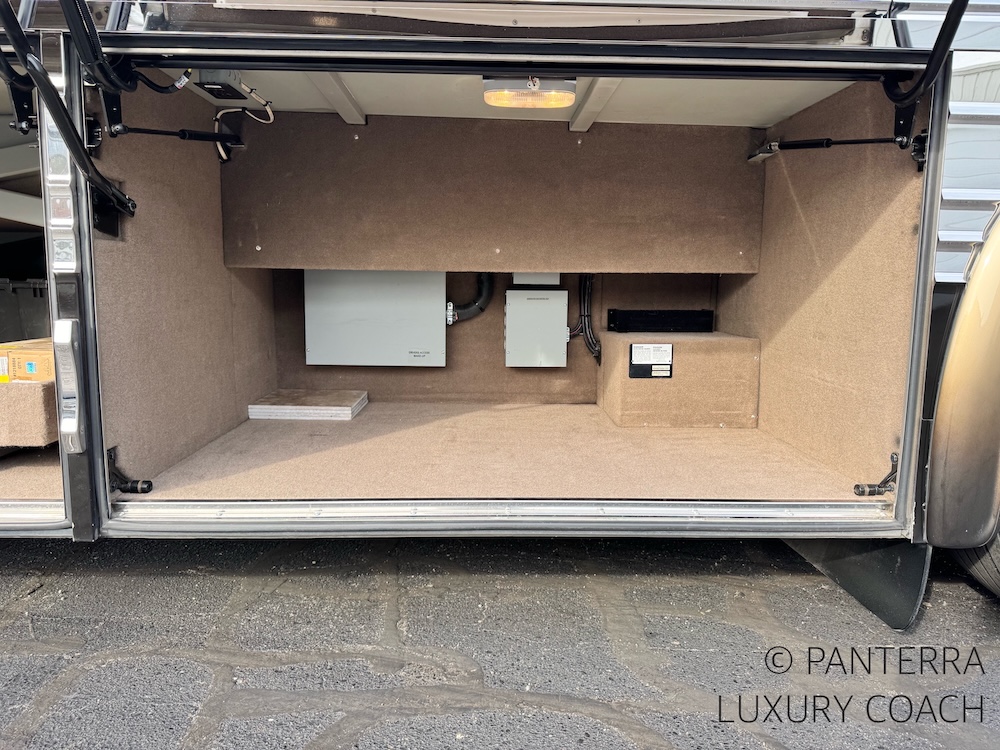 2010 Prevost Marathon XLII For Sale