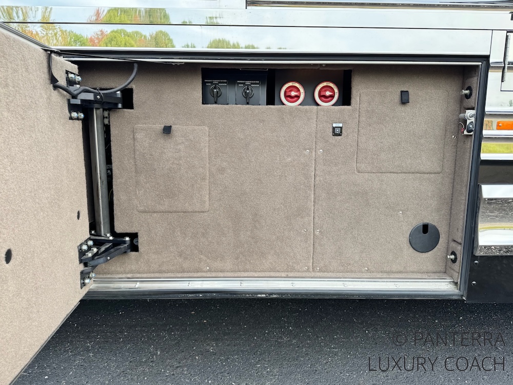 2010 Prevost Marathon XLII For Sale
