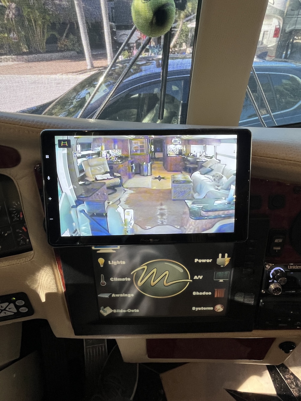 2010 Prevost Millennium H3-45 For Sale