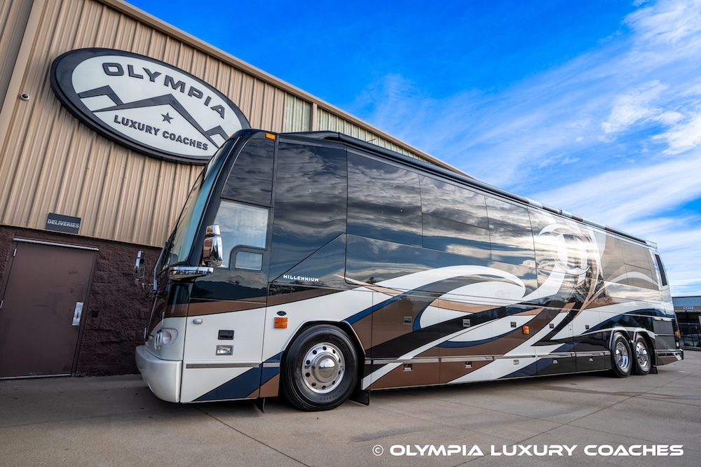 2010 Prevost Millennium H3-45 For Sale