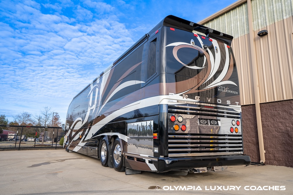 2010 Prevost Millennium H3-45 For Sale