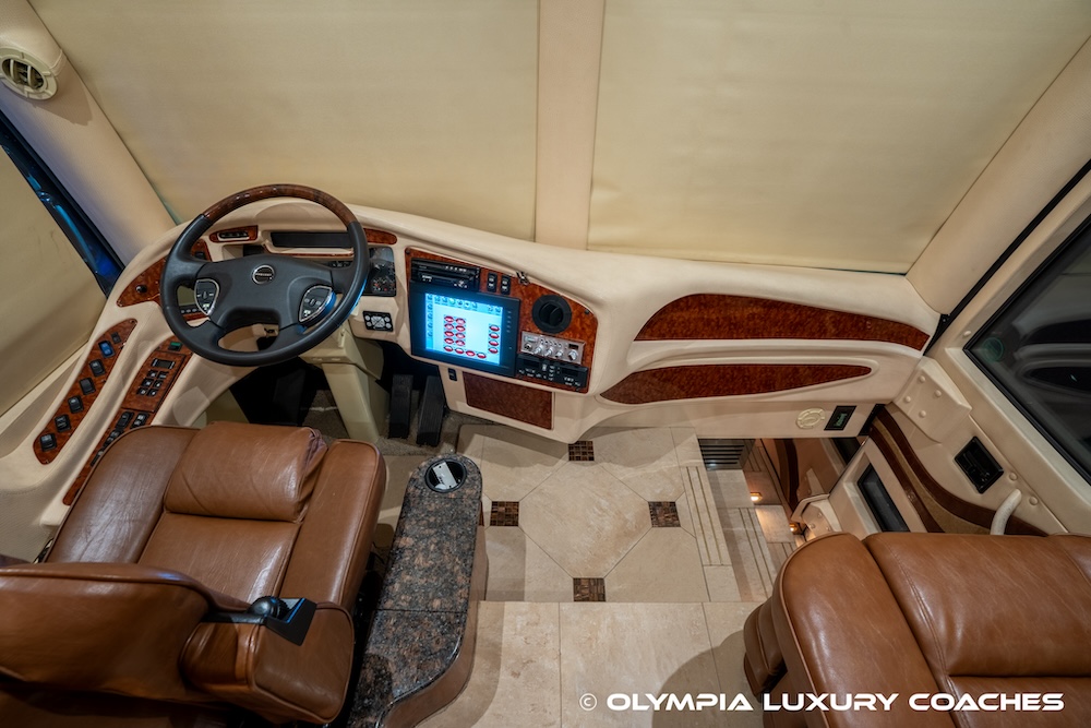 2010 Prevost Millennium H3-45 For Sale