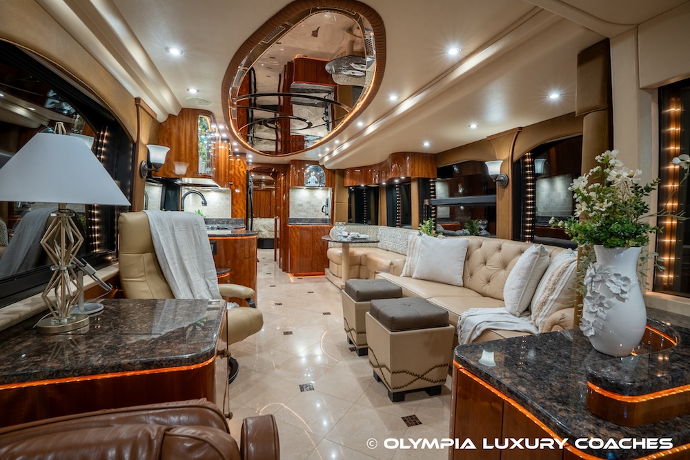 2010 Prevost Millennium H3-45 For Sale