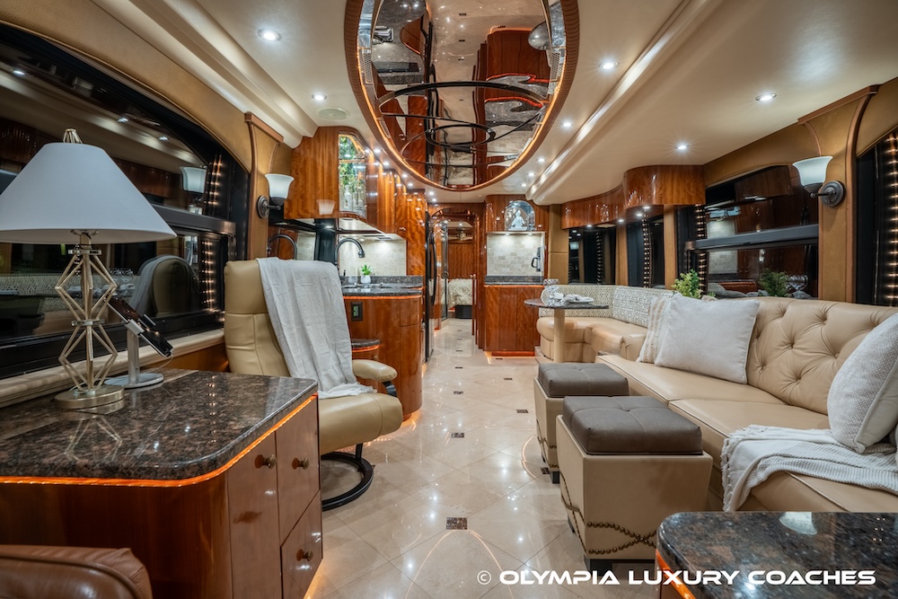 2010 Prevost Millennium H3-45 For Sale