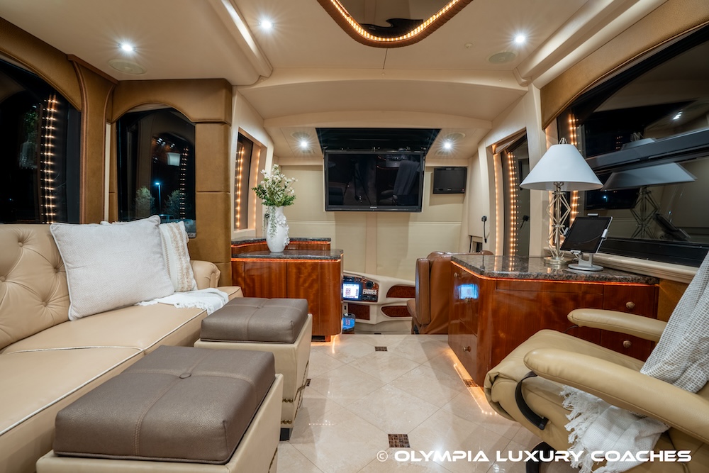 2010 Prevost Millennium H3-45 For Sale