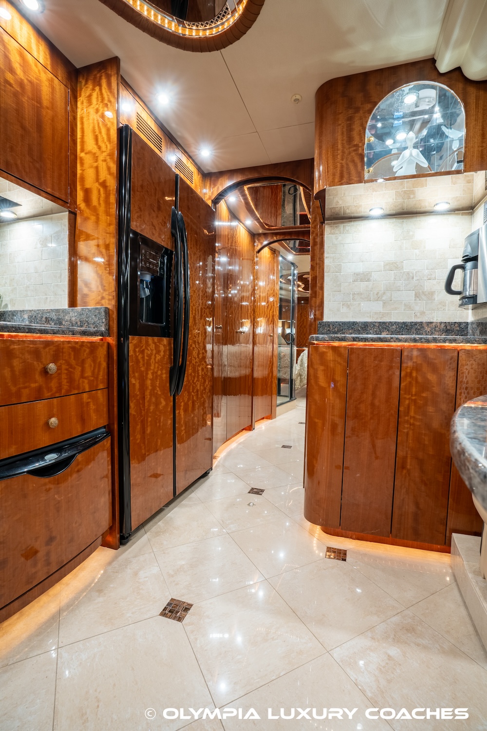 2010 Prevost Millennium H3-45 For Sale